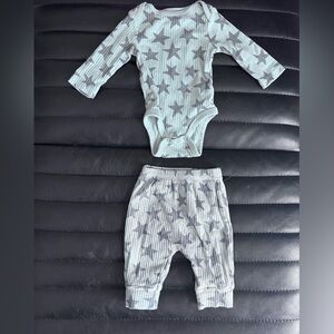 Cloud Island Gray Starry Baby Set